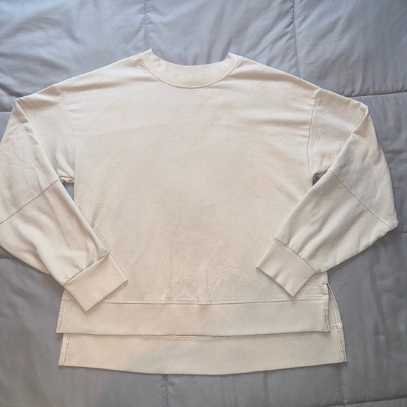 all in motion Tops - All in Motion Off-White/Light Pink Oversized Long Sleeve Sweatshirt Size Small